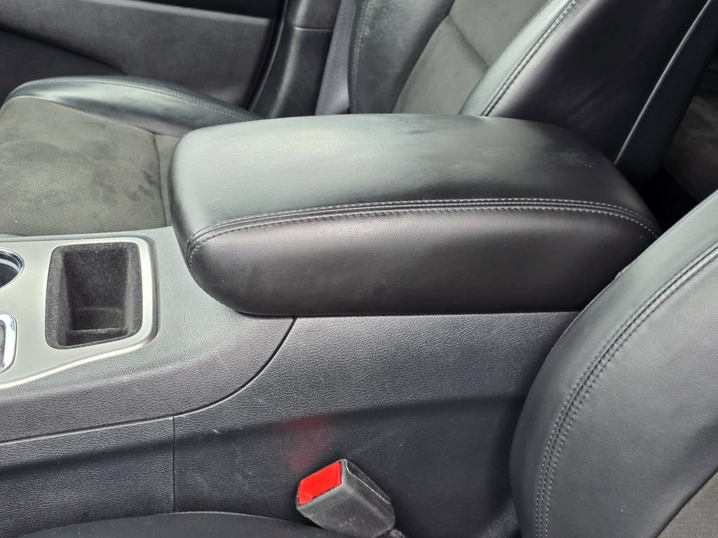 Used 2020 Jeep Grand Cherokee Altitude AWD/4WD image 10
