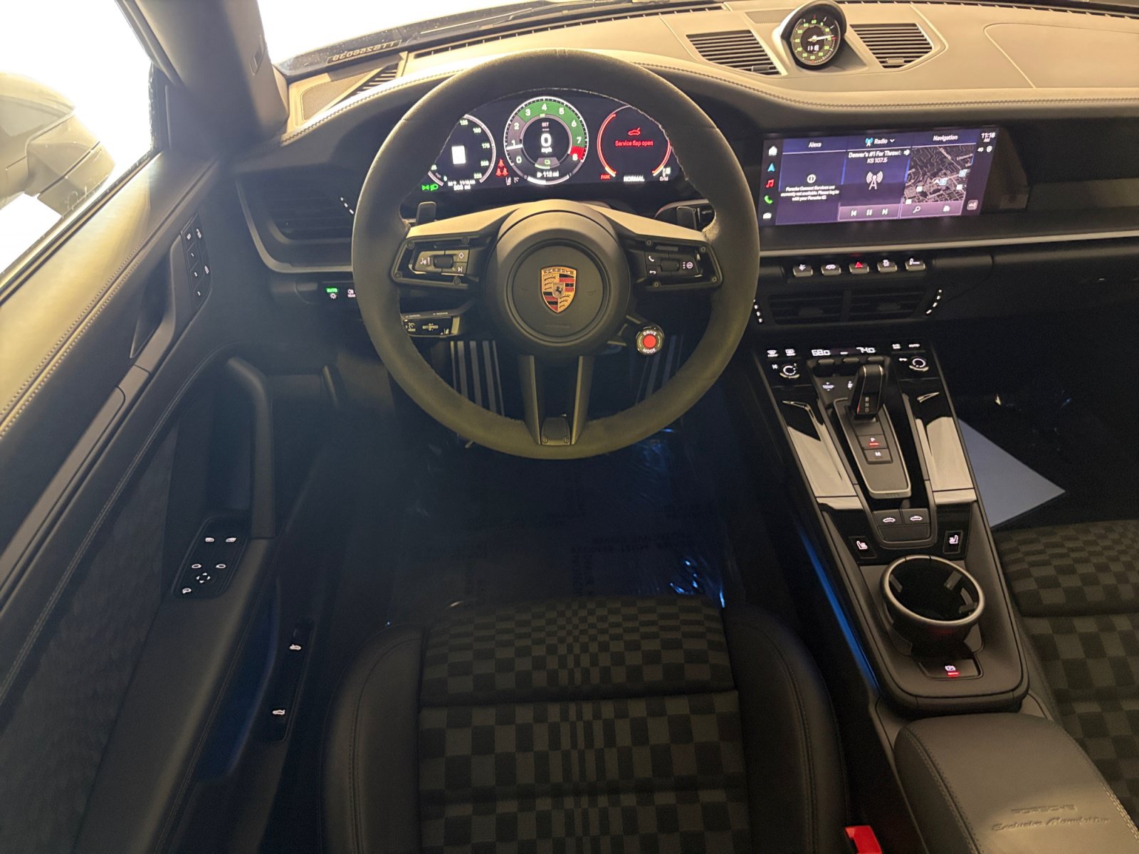 Certified 2026 Porsche 911 Targa 4 GTS AWD/4WD image 5