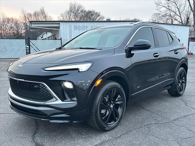 Certified 2025 Buick Encore GX Sport Touring w/ Advanced Technology Package image 5