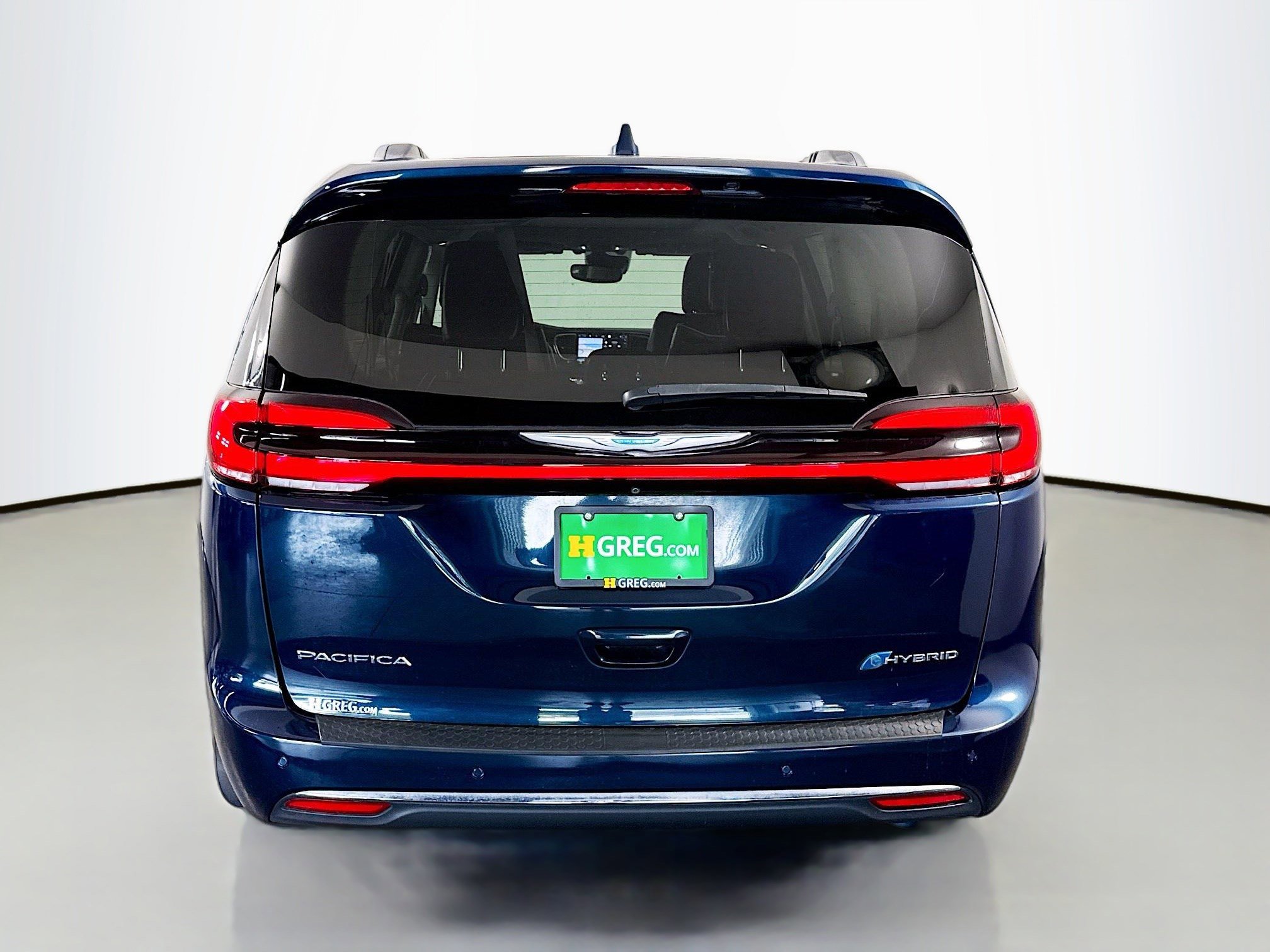 Used 2021 Chrysler Pacifica Limited w/ Premium & Safety Sphere Group image 8