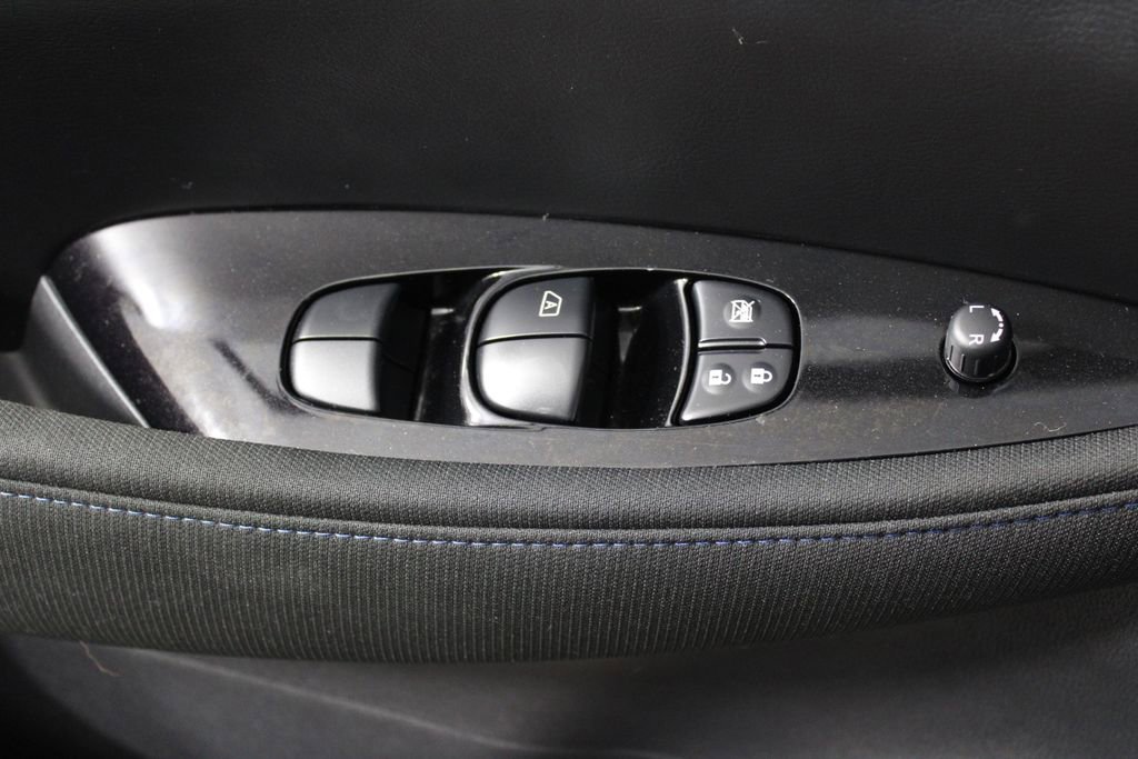 Certified 2023 Nissan Leaf SV Plus image 24