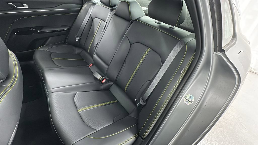 New 2026 Kia K5 GT image 12