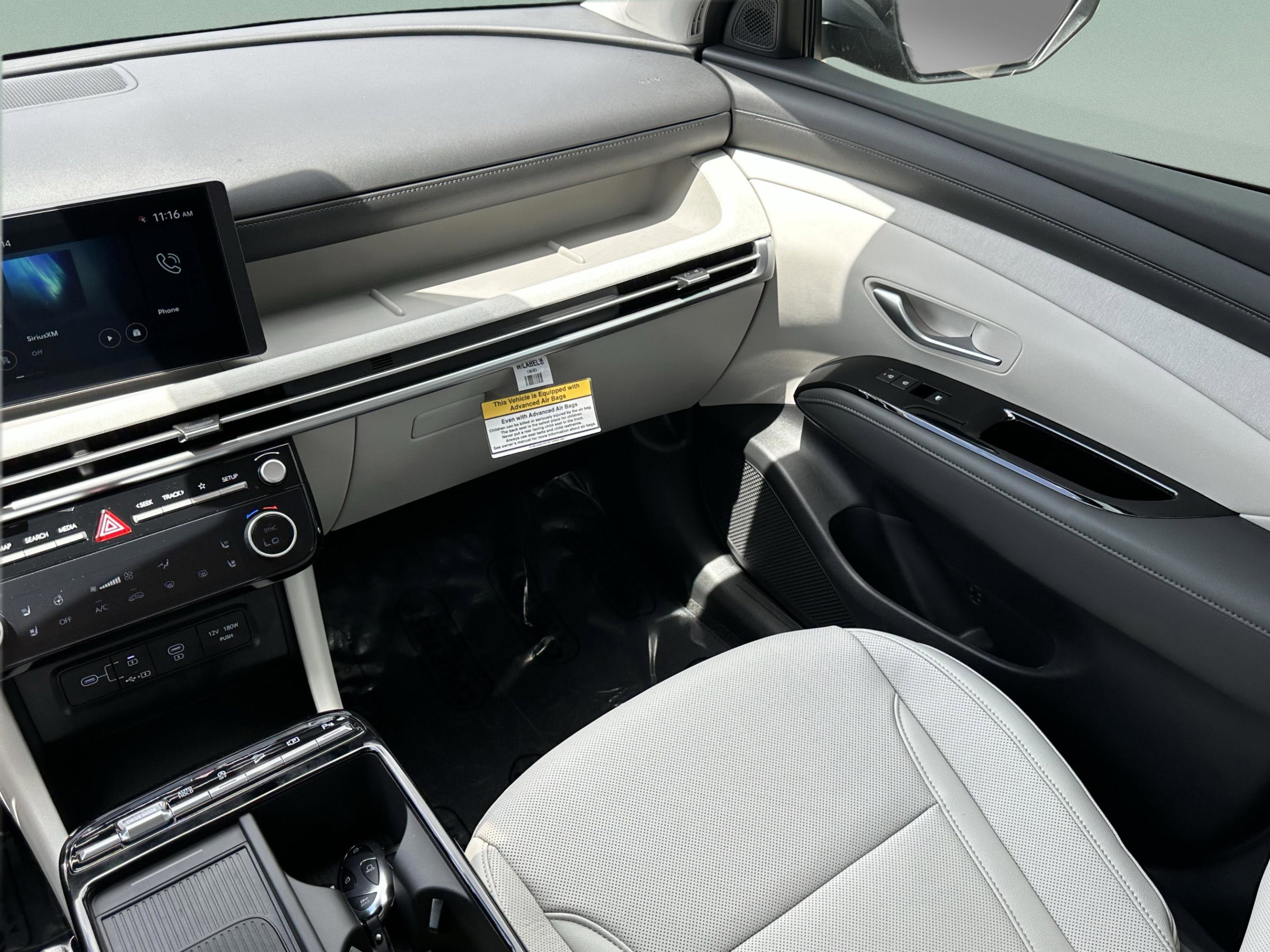 New 2026 Hyundai Tucson Limited FWD image 11