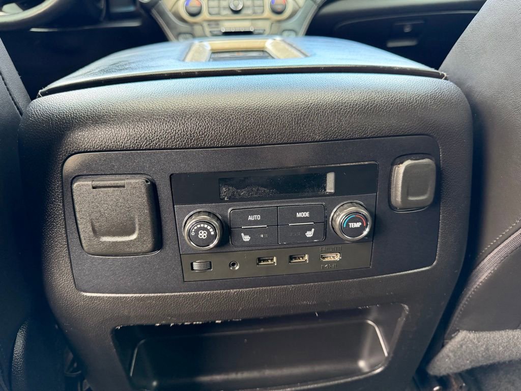Used 2018 GMC Yukon Denali w/ Open Road Package image 17