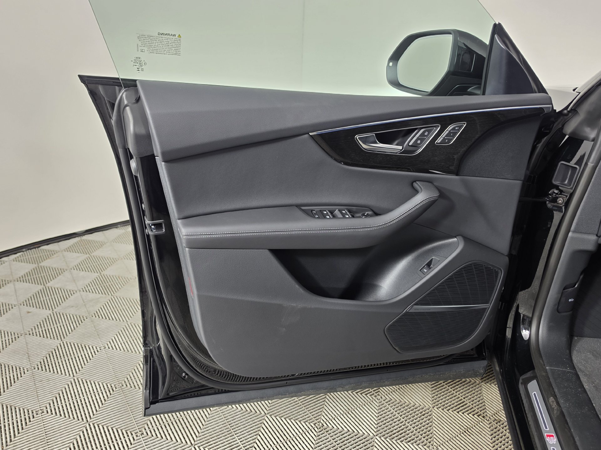 New 2027 Audi Q8 Premium Plus AWD/4WD image 10