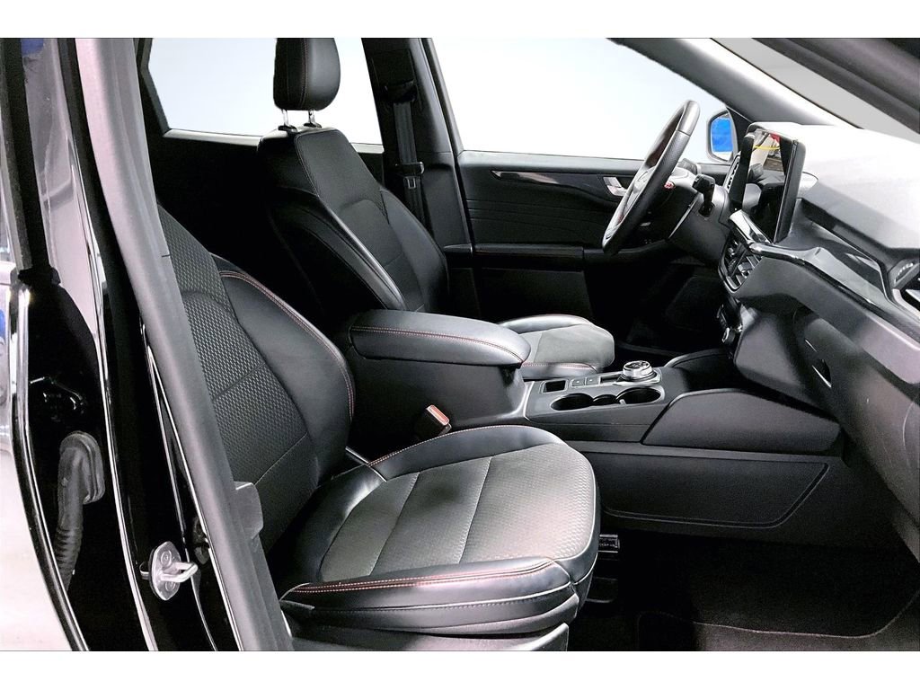 Used 2023 Ford Escape ST-Line Select w/ Tech Pack #2 image 9
