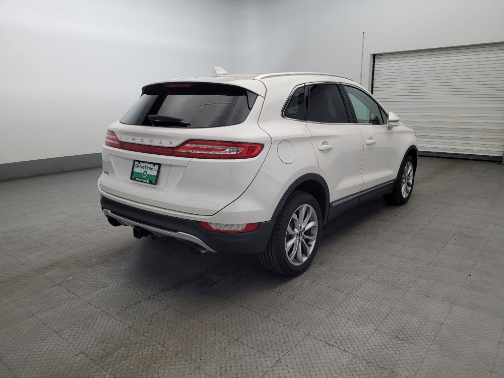 Used 2016 Lincoln MKC Select image 9
