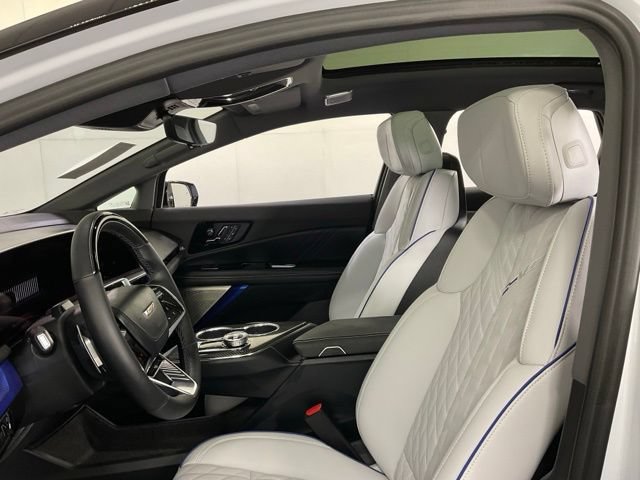 New 2026 Cadillac Optiq V AWD/4WD image 25