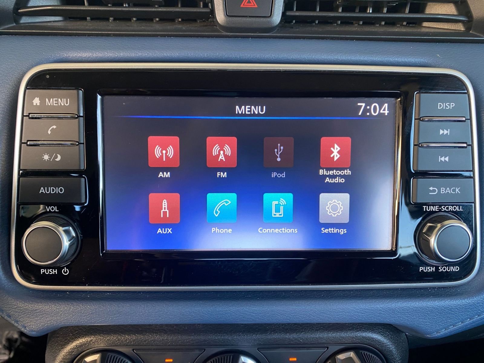 Used 2025 Nissan Versa SV FWD image 20