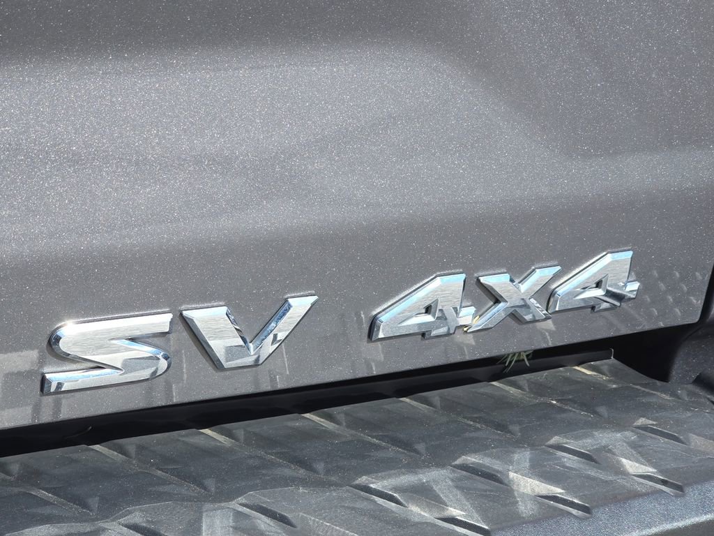 Used 2024 Nissan Titan SV w/ SV Convenience Package image 13
