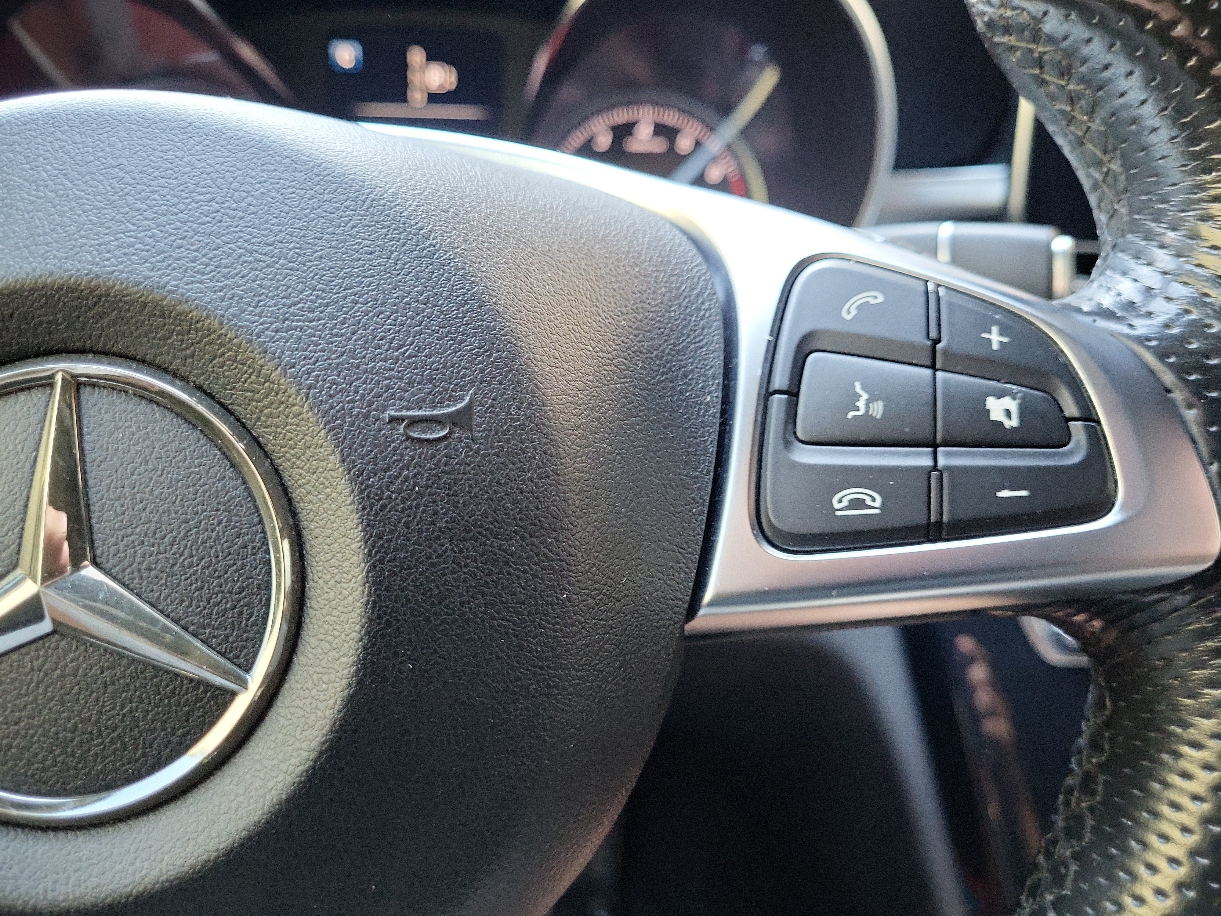 Used 2015 Mercedes-Benz C 300 4MATIC Sedan image 27