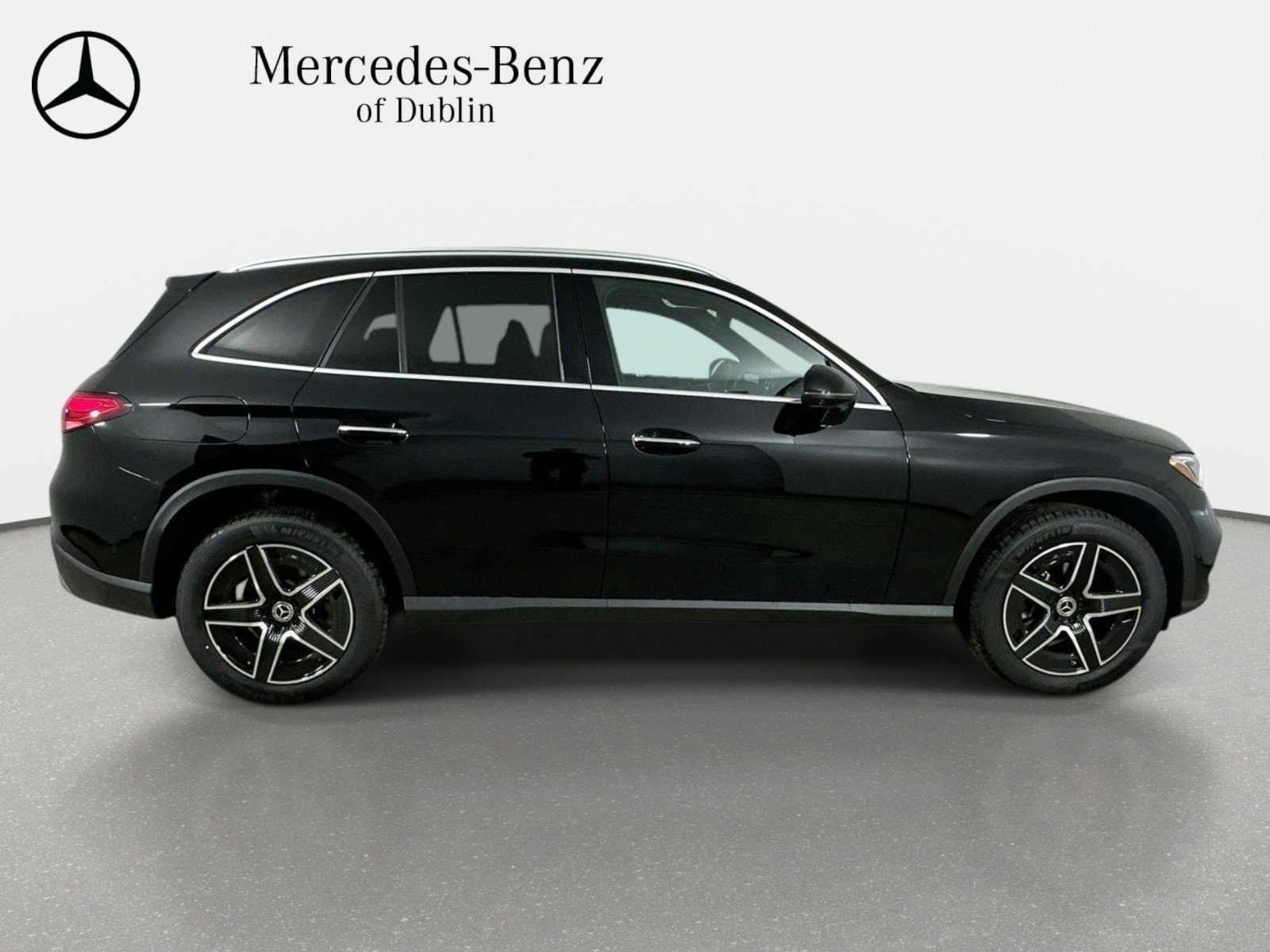 Used 2026 Mercedes-Benz GLC 300 4MATIC image 4