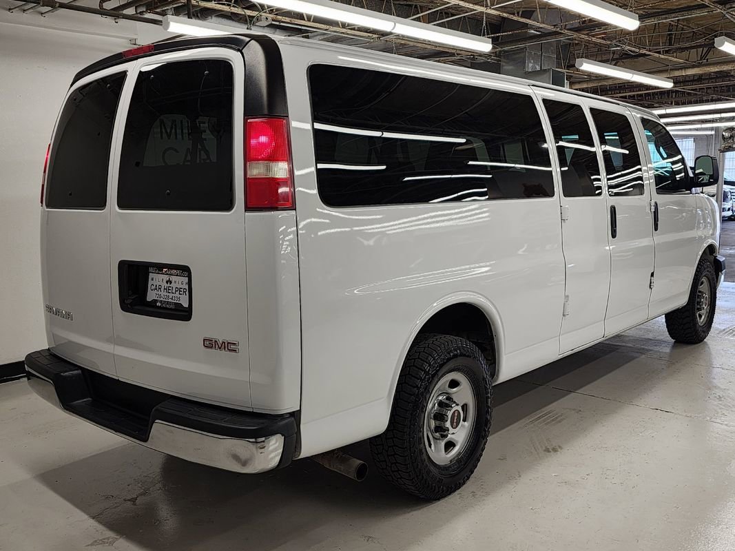 Used 2018 GMC Savana 3500 LT w/ LT Preferred Equipment Group image 5