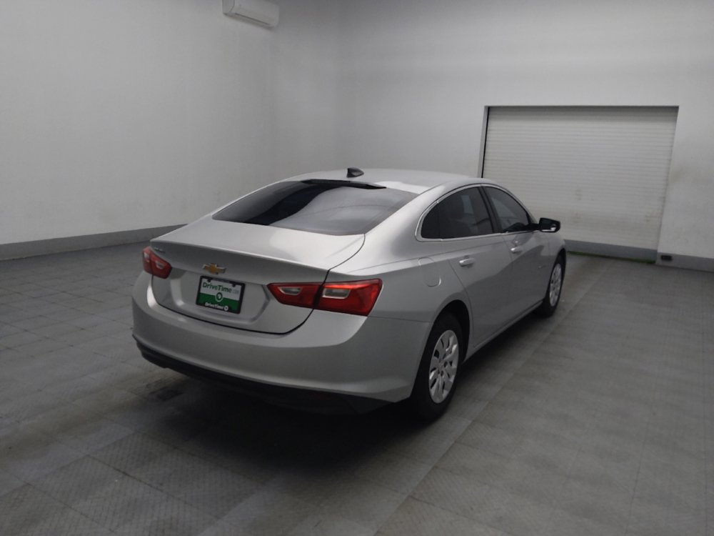 Used 2016 Chevrolet Malibu L image 9