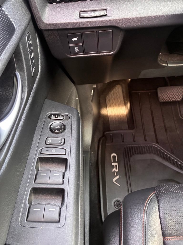 Used 2024 Honda CR-V Sport-L image 28