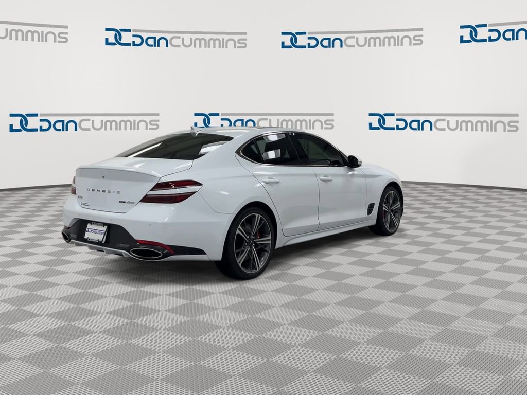 Used 2024 Genesis G70 3.3T Advanced image 8
