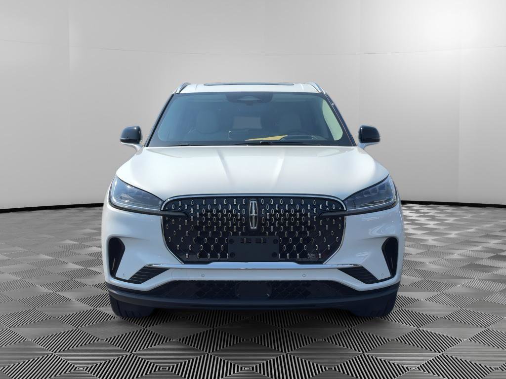 New 2026 Lincoln Aviator Reserve w/ Luxury Package AWD/4WD image 2