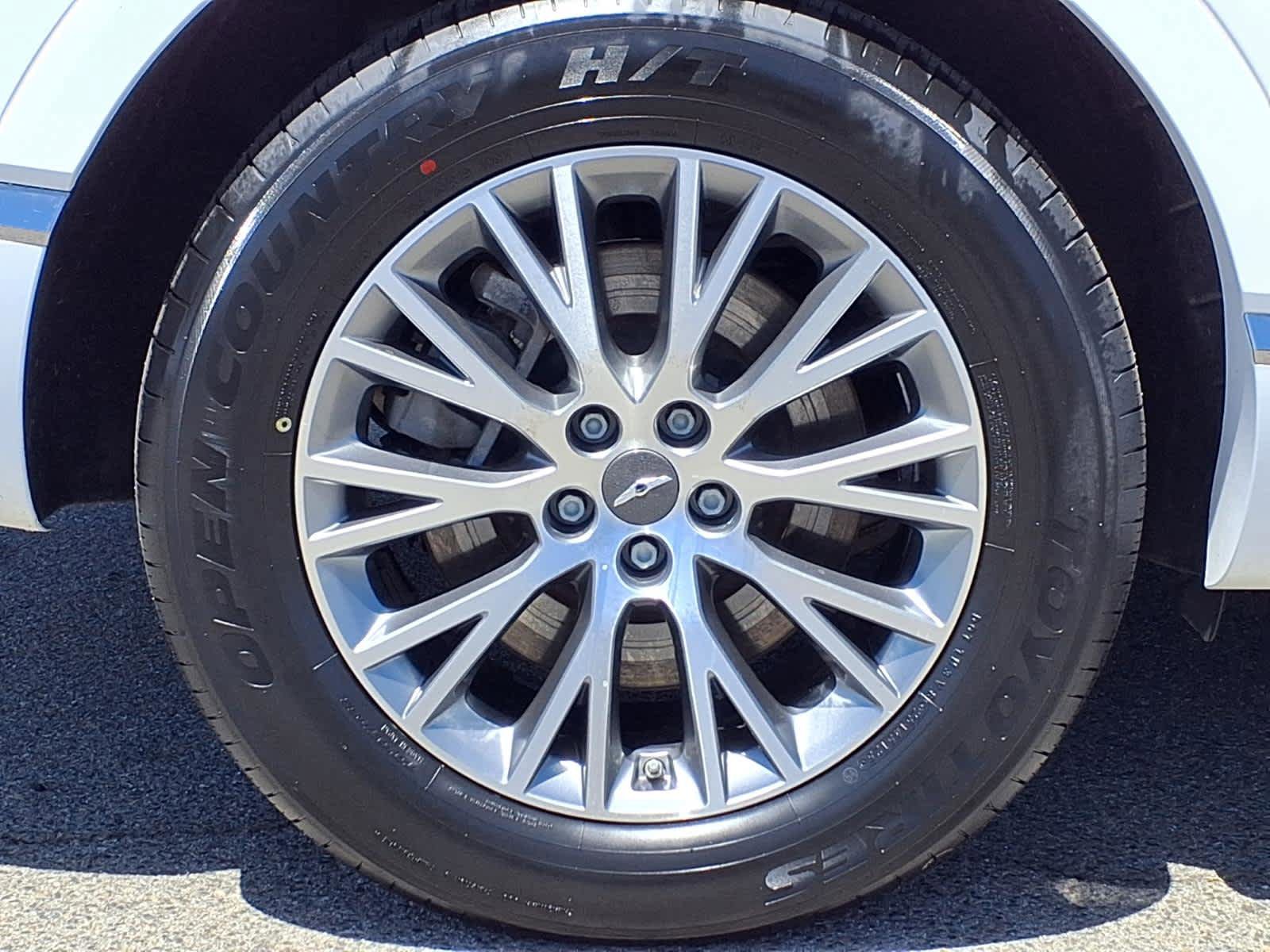 Used 2024 Genesis GV80 2.5T AWD/4WD image 8
