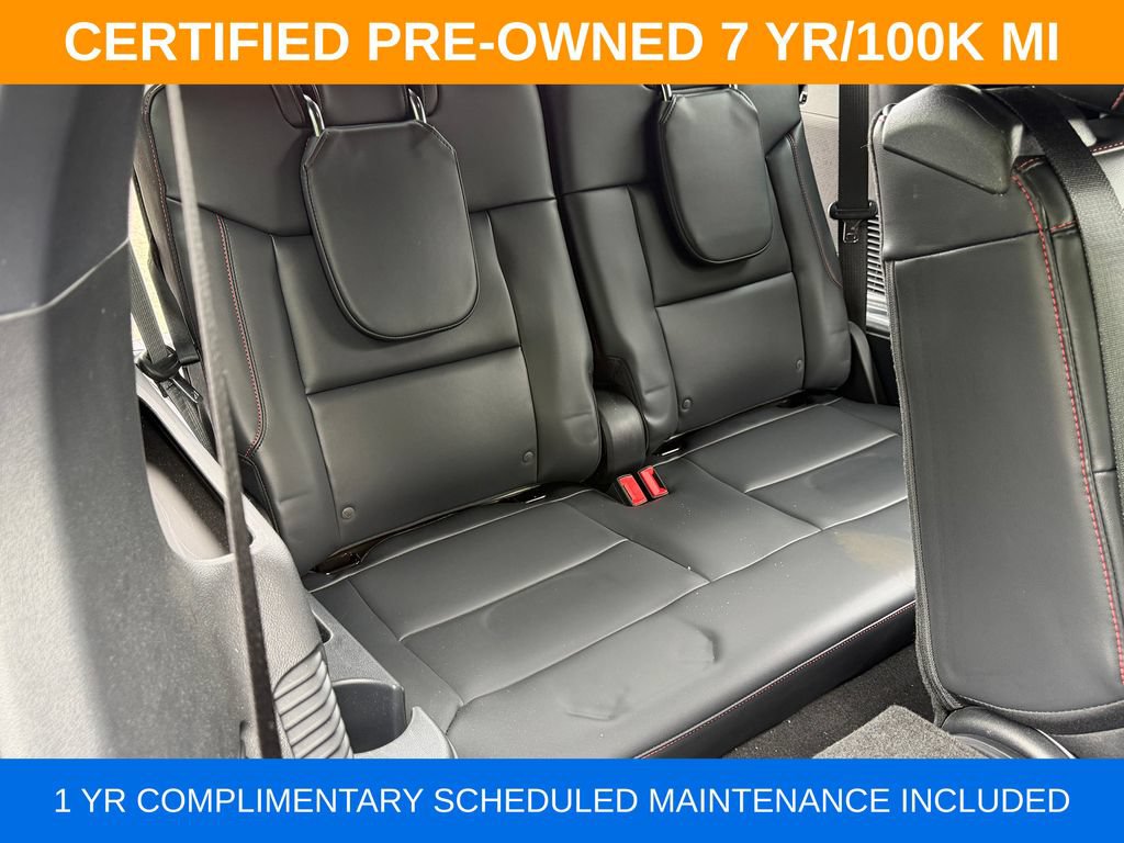 Used 2025 Ford Explorer ST-Line w/ ST-Line Street Pack AWD/4WD image 25