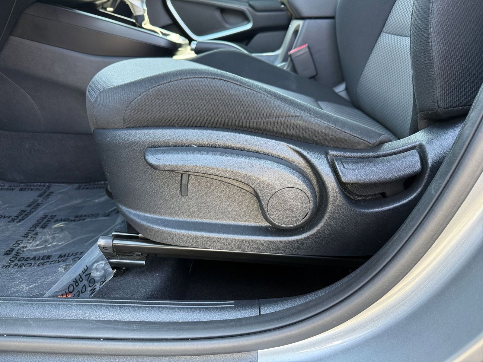 Used 2025 Kia Soul LX w/ LX Technology Package image 22