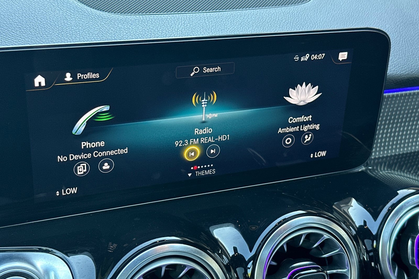 Used 2022 Mercedes-Benz GLB 250 image 18