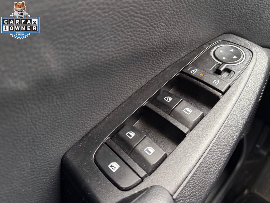 Certified 2025 Kia Seltos S FWD image 28