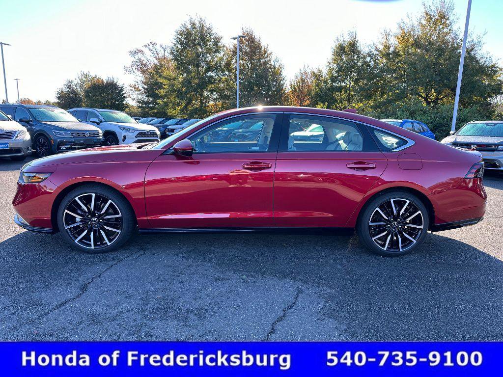 Certified 2025 Honda Accord Touring video 3