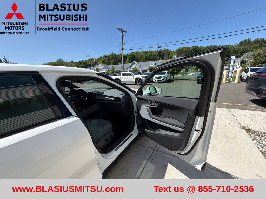 Used 2022 Polestar Polestar 2 w/ Plus Package AWD/4WD image 57