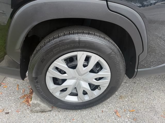 Certified 2023 Toyota Corolla Cross L FWD image 11