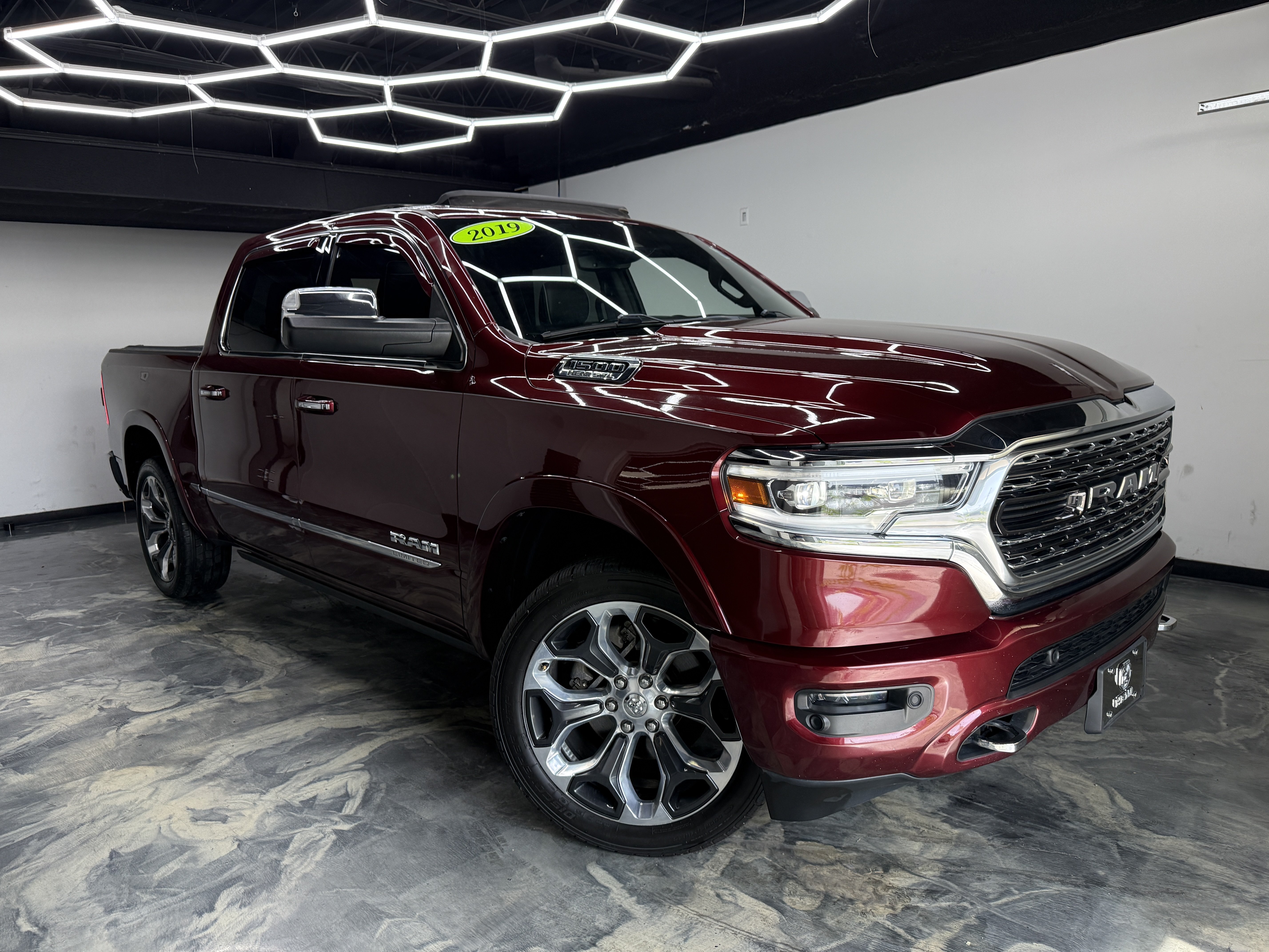 Used 2019 RAM 1500 Limited AWD/4WD image 6