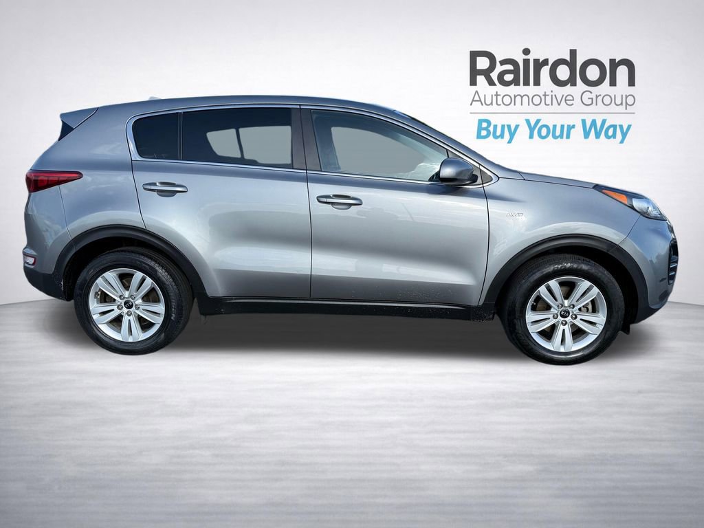 Used 2019 Kia Sportage LX AWD/4WD image 9