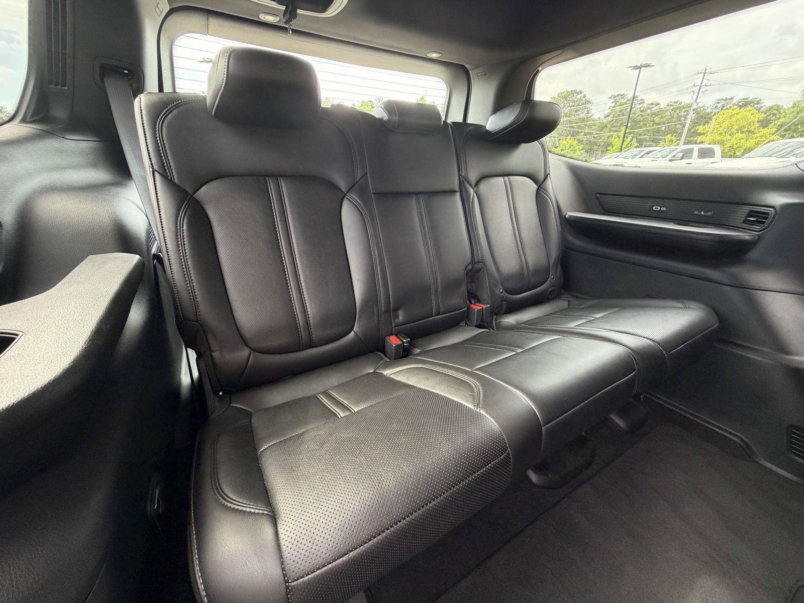Certified 2025 Jeep Wagoneer Series II w/ 8-Passenger Seating Package AWD/4WD image 20
