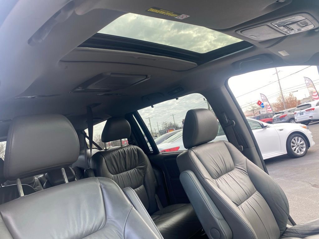 Used 2010 Honda Odyssey EX-L image 25