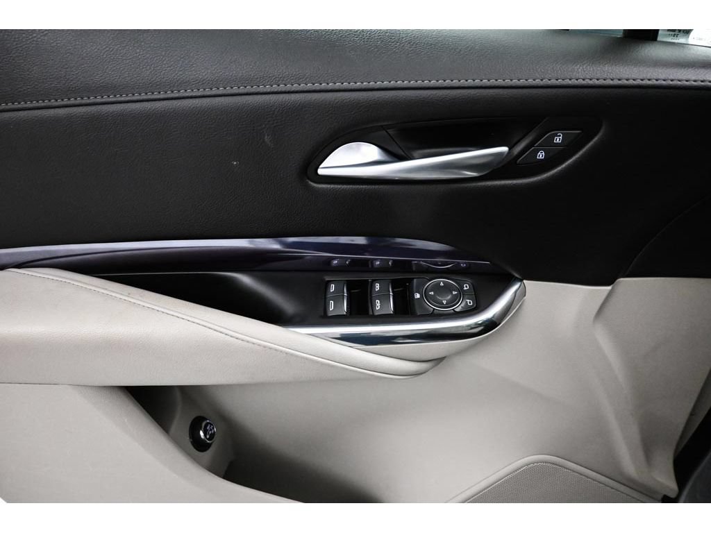 Certified 2023 Cadillac XT4 Luxury w/ Cold Weather Package FWD image 31