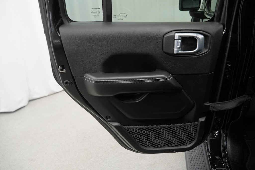 Certified 2021 Jeep Wrangler Unlimited Sahara w/ Cold Weather Group image 46