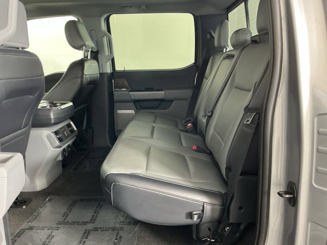 Used 2021 Ford F150 Lariat w/ Equipment Group 502A High AWD/4WD image 28