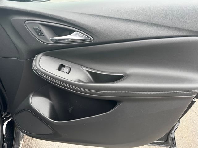 Used 2025 Buick Encore GX Preferred image 13