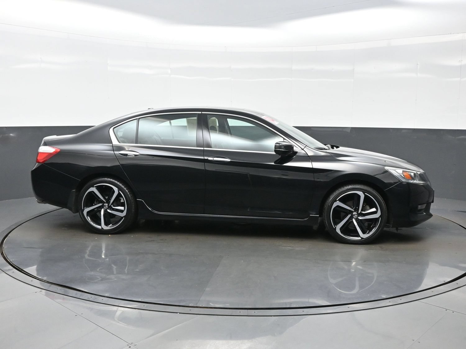 Used 2014 Honda Accord EX-L image 7