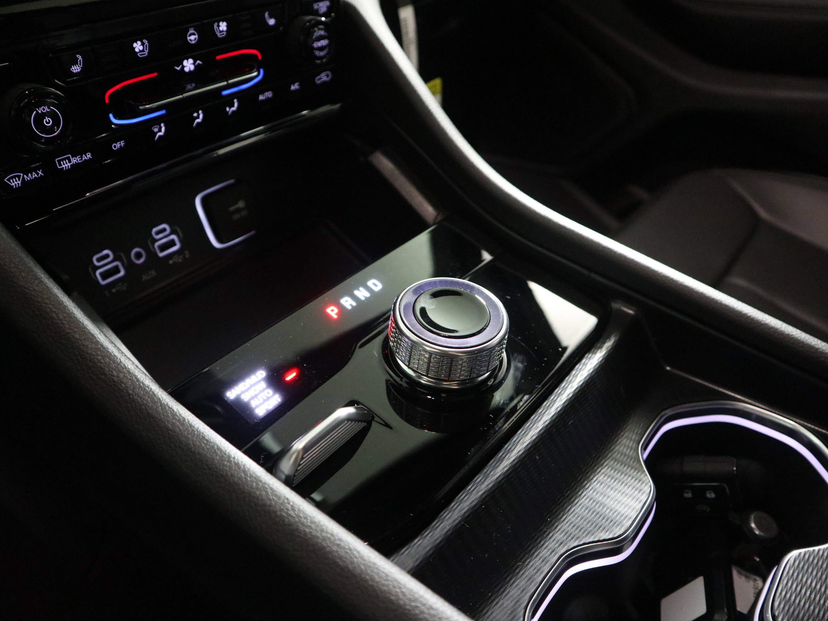 New 2025 Jeep Grand Cherokee Limited w/ Luxury Tech Group II image 27