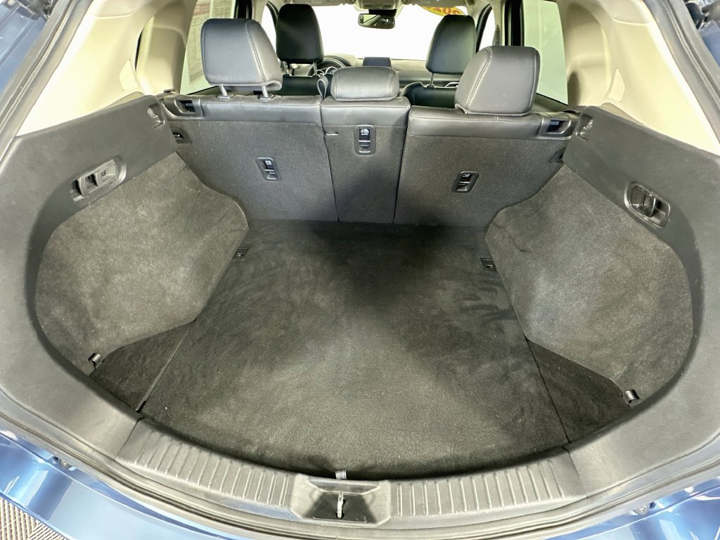 Used 2020 MAZDA CX-5 Touring AWD/4WD image 35