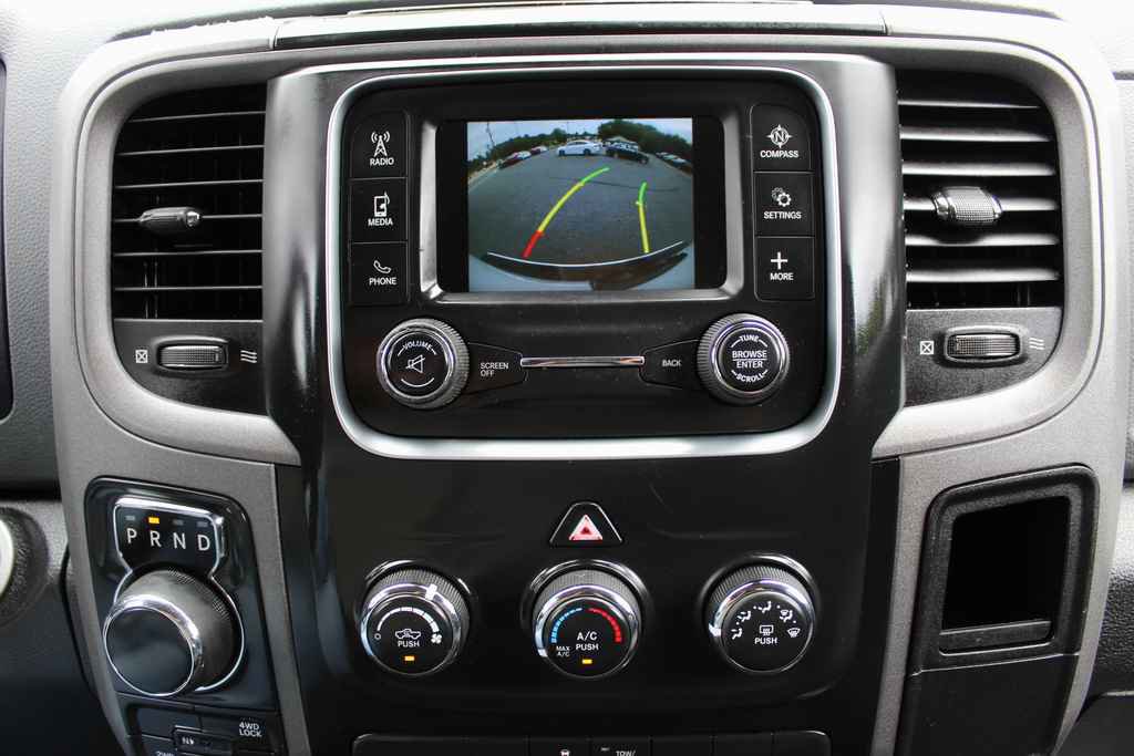 Used 2019 RAM 1500 Express w/ Express Value Package AWD/4WD image 18