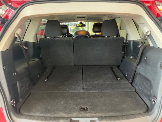 Used 2020 Dodge Journey SE w/ SE Popular Equipment Group image 13