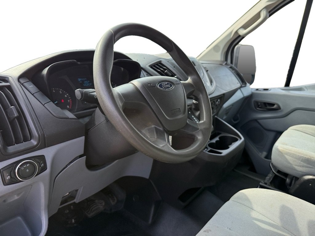 Used 2015 Ford Transit 250 130 Low Roof RWD image 10