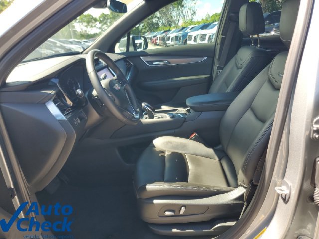Used 2024 Cadillac XT6 Luxury FWD image 20