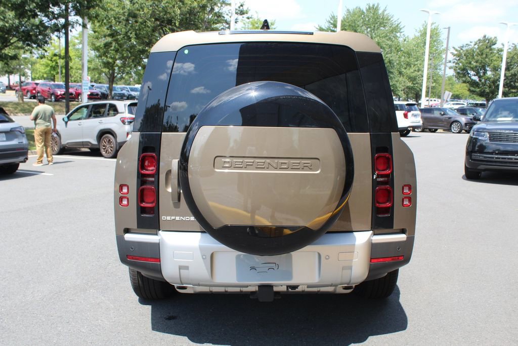 Used 2025 Land Rover Defender 130 S AWD/4WD image 6