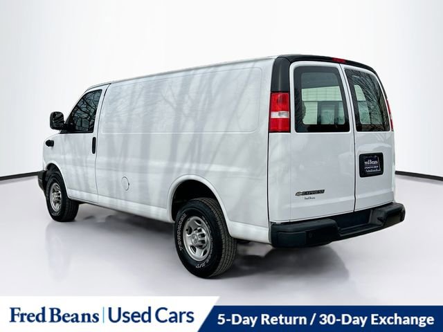 Used 2022 Chevrolet Express 2500 w/ Driver Convenience Package image 6