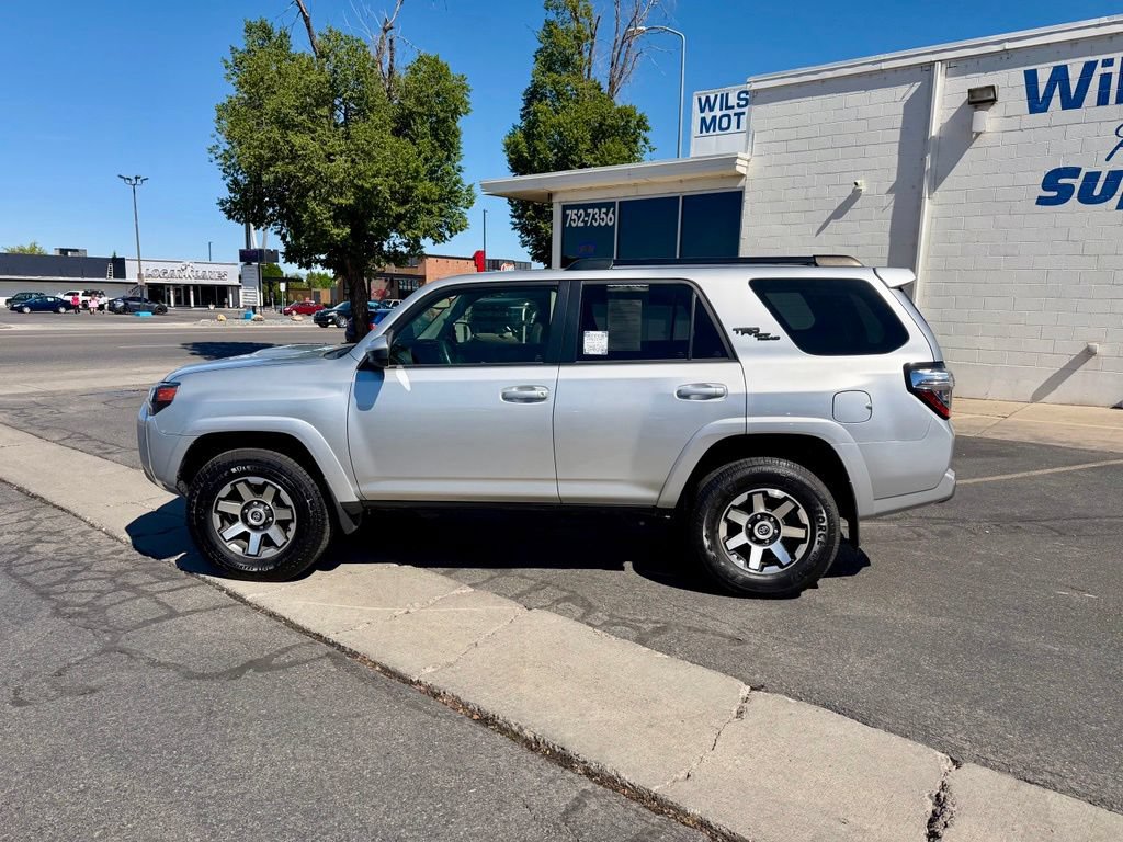 Used 2023 Toyota 4Runner TRD Off-Road AWD/4WD image 8