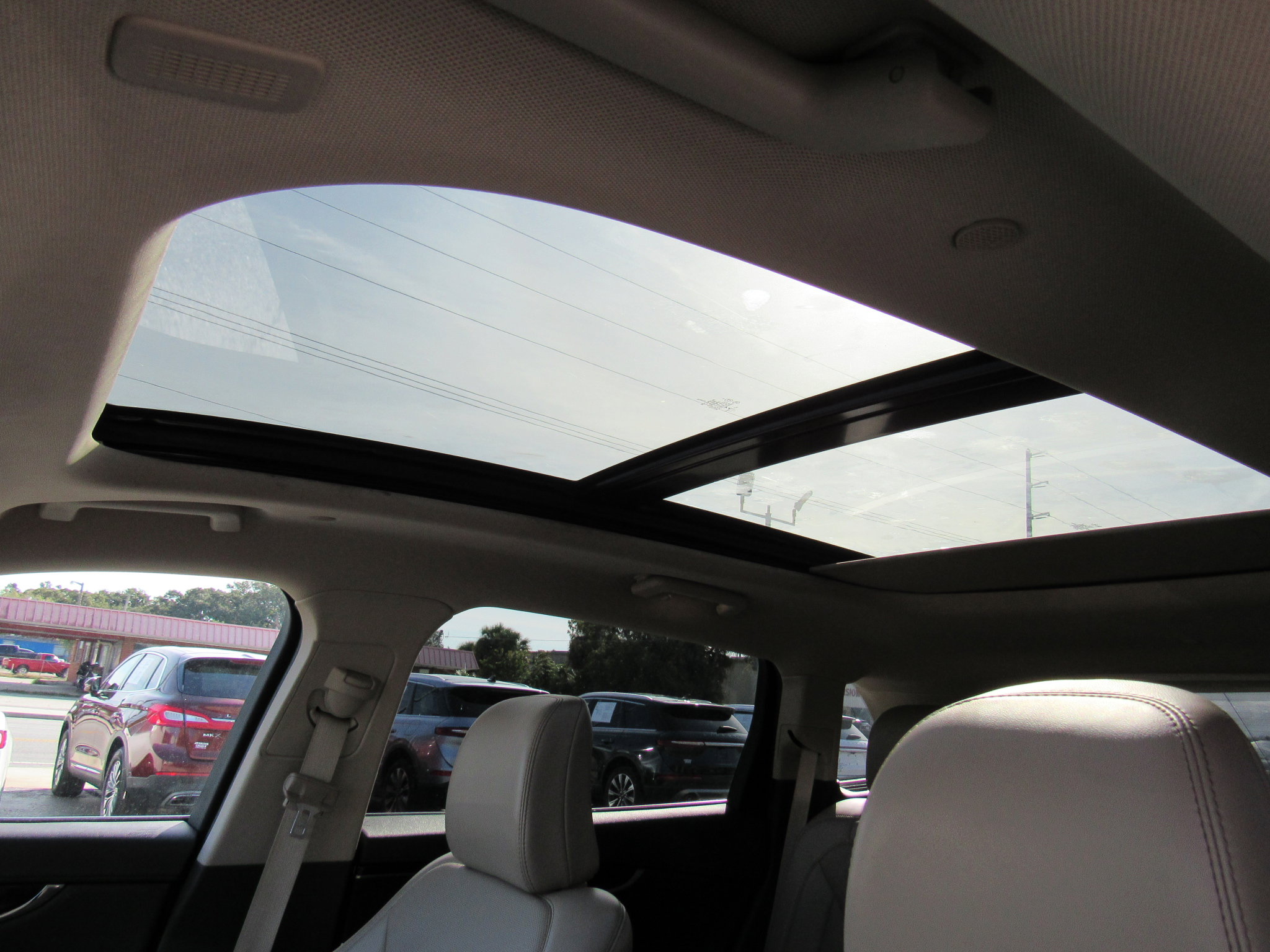 Certified 2022 Lincoln Nautilus Reserve image 15