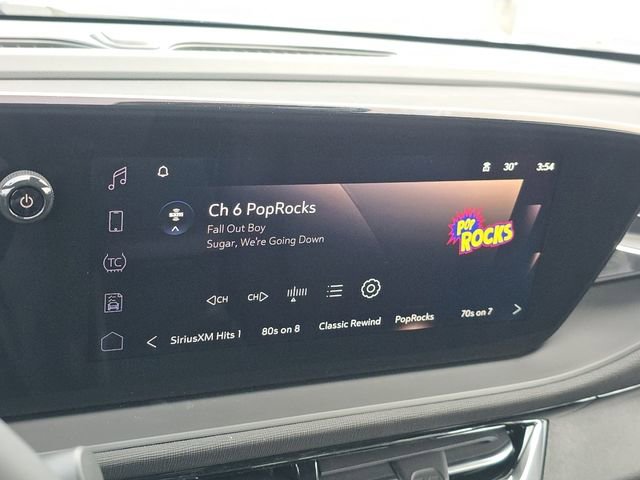 New 2025 Buick Envista Sport Touring w/ Convenience II Package image 28