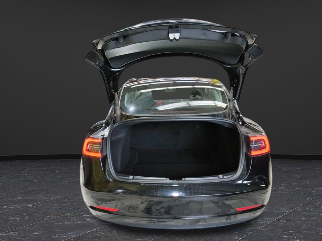 Used 2023 Tesla Model 3 Standard Range RWD image 7
